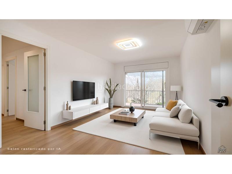 Foto 1074b85f-5e52-4597-9fc0-b108b970549f. Etagenwohnung mit heizung in Pont Major - Pedret - Campdorà Girona