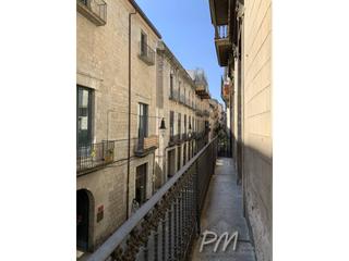 Lloguer Pis a Centre-Barri Vell. Piso alquiler temporal en zona ayuntamiento girona