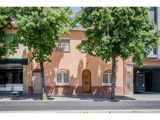 Xalet a Veïnat. Venta de chalet unifamiliar en salt