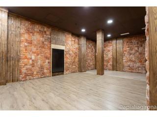 Local Comercial a Eixample Sud-Migdia. Local comercial en venta en girona capital