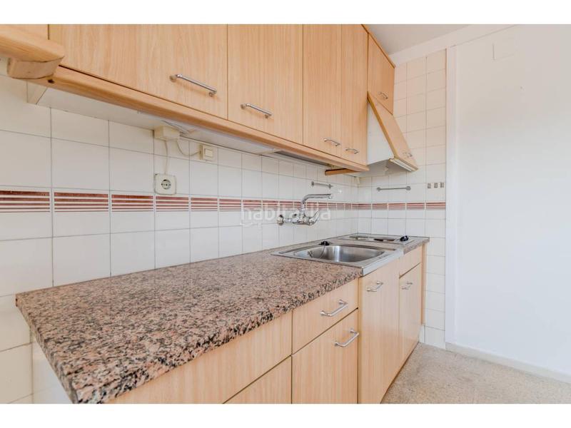 Foto 34640989-43b6-43fd-9bdd-2df6b54a75b7. Piso venta de piso capital en Eixample Sud-Migdia Girona