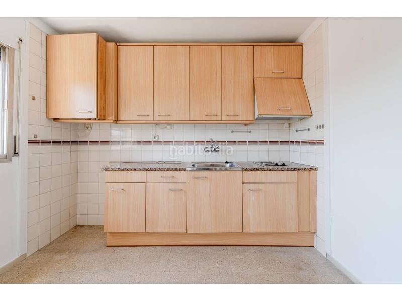 Foto f58b9a4d-539f-4168-98e7-ce01fd3759bf. Piso venta de piso capital en Eixample Sud-Migdia Girona