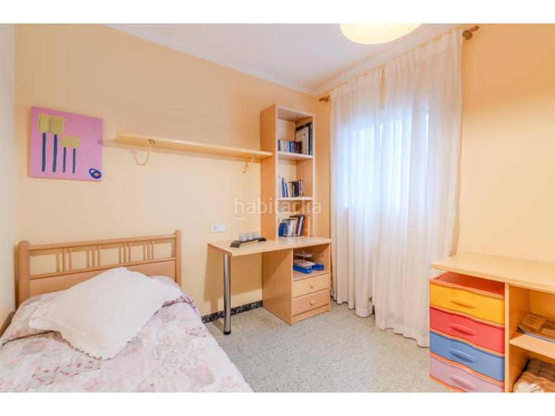 Foto 06b9e7e1-ae84-436c-8af4-5bb016d07c10. Piso venta de piso capital can gibert del plà en Girona
