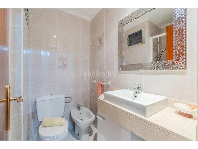 Foto 84b467a7-6911-4cce-be21-ba19f386997b. Piso venta de piso capital can gibert del plà en Girona
