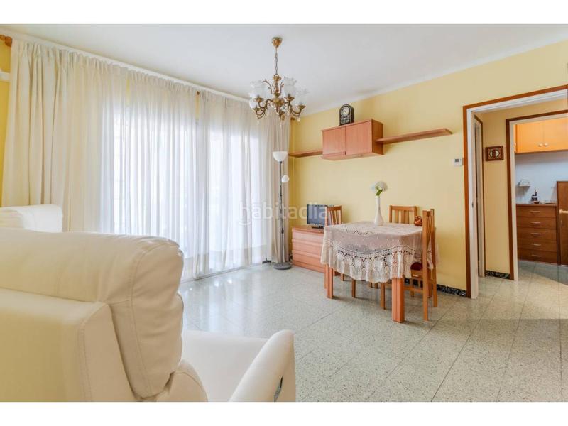 Foto fdbe444a-fe5e-48ae-a4b1-83b80a5d19a2. Piso venta de piso capital can gibert del plà en Girona