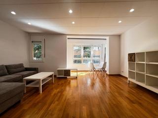 Location Appartement à Eixample Nord. Alquiler temporal compartir piso en girona capital  eixamplecent