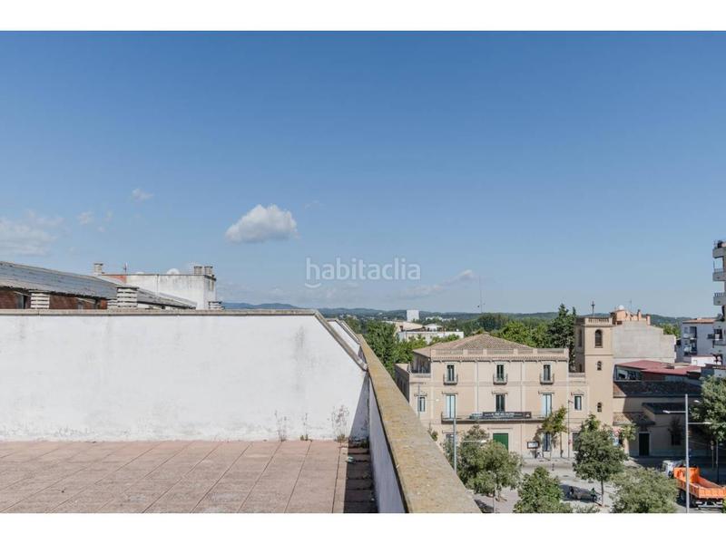 Foto 2ec60838-0c37-47d8-9682-cc838678264d. Àtic amb calefacció aparcament a Centre Salt