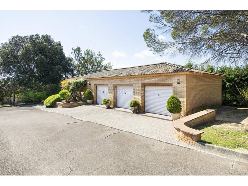 Foto 485b6630-4066-44eb-9ef2-404252f456fd. Xalet amb calefacció aparcament piscina a Cornellà del Terri