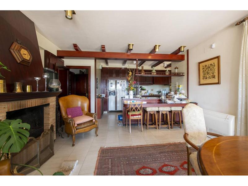 Foto 5a2a7a1b-5d59-43c8-bfcd-b486b65a45ea. Xalet amb calefacció aparcament piscina a Cornellà del Terri