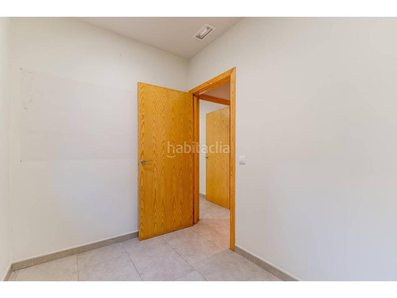 Foto 5c835347-51aa-4188-827c-58d4731a0dd7. Flat with parking in Eixample Sud-Migdia Girona