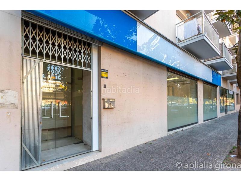 Foto 68d80eb0-b618-44a1-a262-8d77b0e71c28. Local comercial a Eixample Sud-Migdia Girona