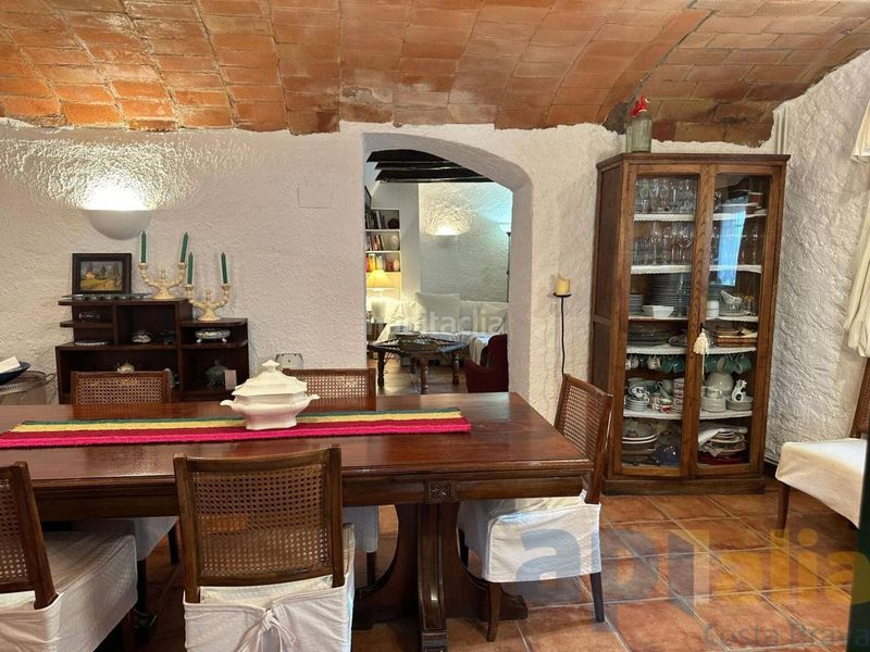 Foto 4200ec61-c4c3-4418-9422-94fba77d9402. Masía venta de una encantadora villa campestre en bellcaire dempordà en Bellcaire d´Empordà