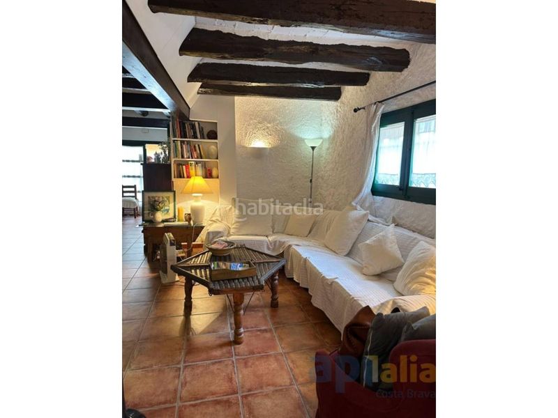 Foto 8c99247a-00c3-43b6-9f78-f8bcfee9d4c5. Masía venta de una encantadora villa campestre en bellcaire dempordà en Bellcaire d´Empordà