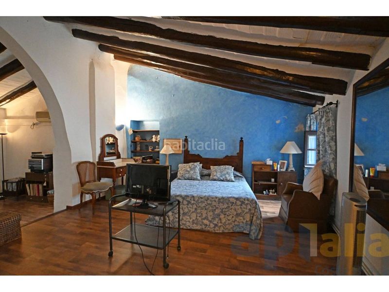 Foto d2929447-f7b1-4fd7-9ba5-3f66efb59bbe. Masía venta de una encantadora villa campestre en bellcaire dempordà en Bellcaire d´Empordà