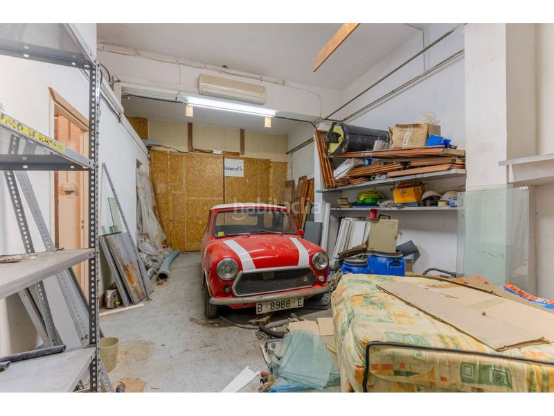 Foto 6dc6e590-5fb2-4d81-bb0a-44ca26b33ff4. Casa amb aparcament a Eixample Sud-Migdia Girona