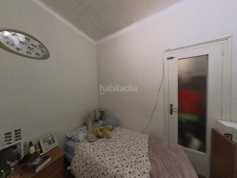 Foto 997afb39-4c10-4ea5-a3f5-519e0435f279. Casa amb aparcament a Eixample Sud-Migdia Girona