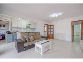 Pis a Sant Narcis. Piso en venta en sant narcís