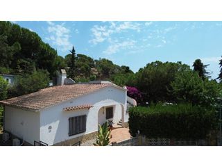Casa en Canyelles. Casa de pueblo en lloret de mar