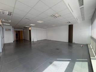 Miete Büro  Calle electrónica. Oficina en alquiler en morerapomar, badalona