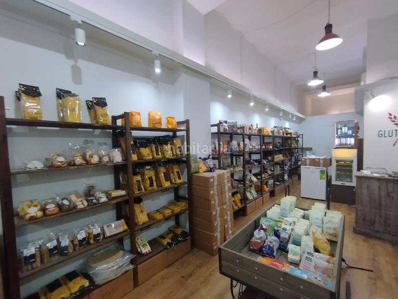 Foto d07d9253-e805-42b7-9509-dc338be8bc4b. Trapasso locale commerciale in carrer de rocafort 139 in Barcelona