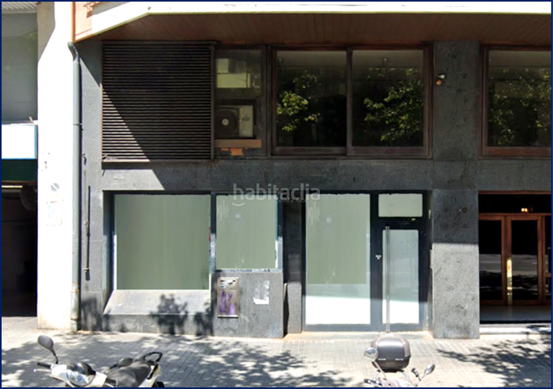 Foto 05b1aa27-bb83-4fb2-b56b-1843bfbcf671. Locale commerciale in carrer del comte d'urgell 152 in Barcelona