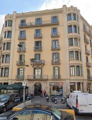 Rent Office space in Carrer de balmes 129. Oficina en finca regia / oficina en finca règia
