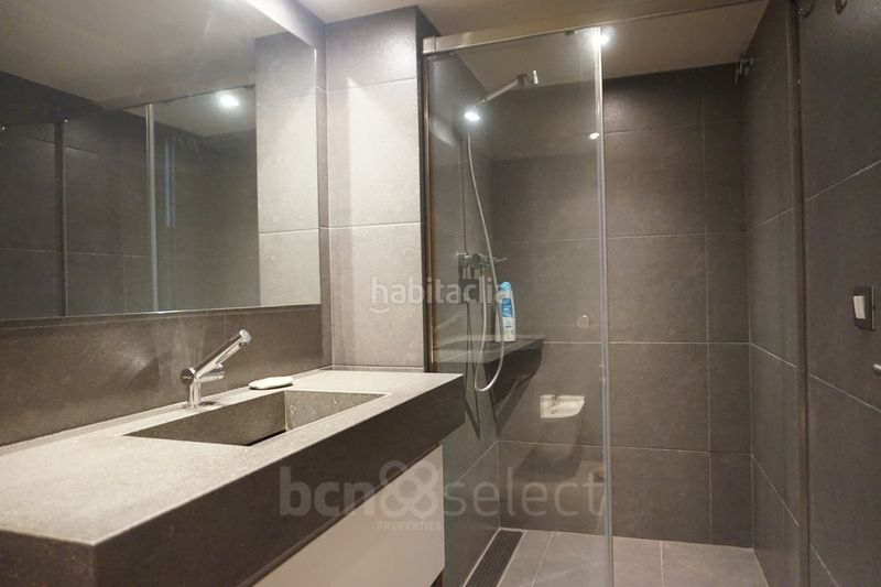 Foto 1a7ce365-446c-4c2b-a481-bb8b3c1188c0. Pis amb calefacció aparcament a La Nova Esquerra de l´Eixample Barcelona