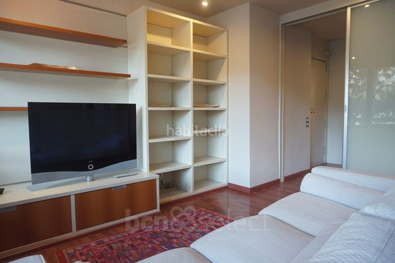 Foto 4f02f3b7-178a-4dbb-9124-d007c4f58033. Pis amb calefacció aparcament a La Nova Esquerra de l´Eixample Barcelona