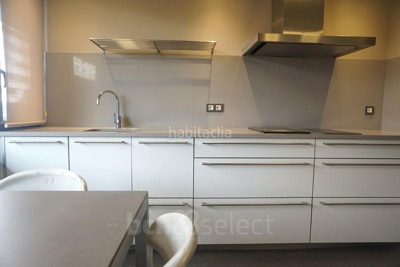 Foto cb12bdd0-aaf9-4b68-93e5-a9b175ae84fc. Pis amb calefacció aparcament a La Nova Esquerra de l´Eixample Barcelona