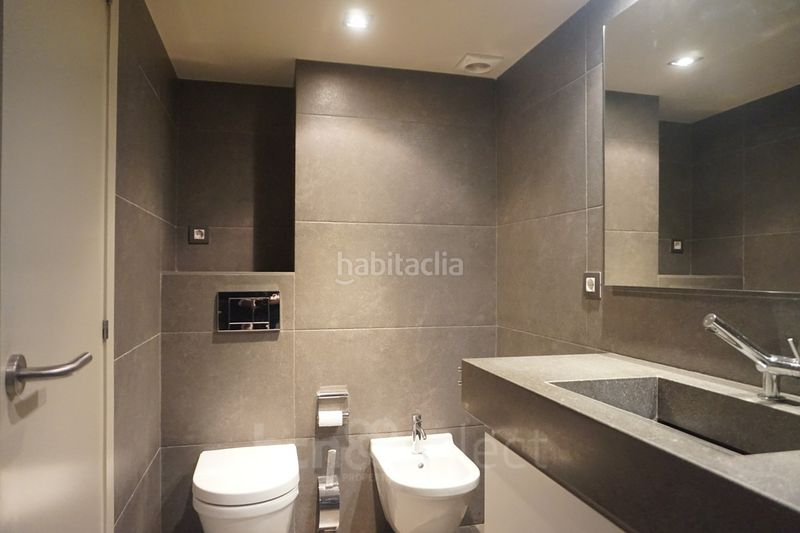 Foto ed3b1177-673a-4860-8ad6-393304a34429. Pis amb calefacció aparcament a La Nova Esquerra de l´Eixample Barcelona