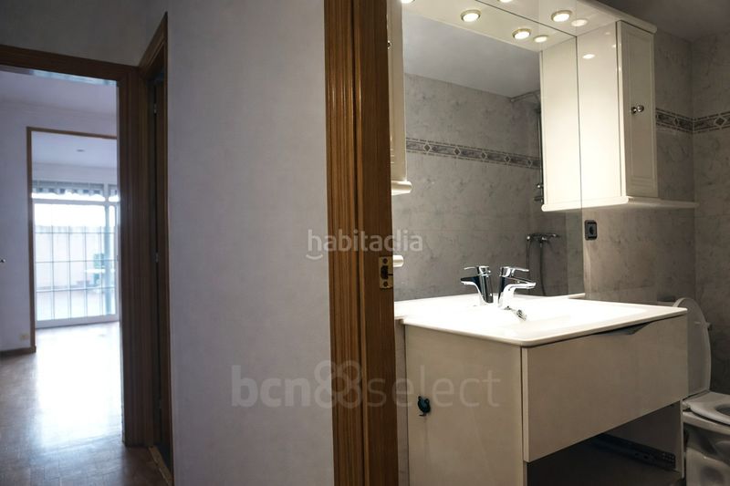 Foto 483290d9-10c7-4cc0-8547-ca8ded5523c9. Pis amb calefacció aparcament a El Camp d´en Grassot i Gràcia Nova Barcelona