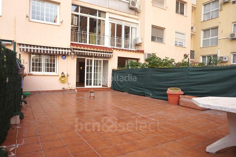 Foto a0367e55-6e7c-47ef-b720-521a2eab7830. Pis amb calefacció aparcament a El Camp d´en Grassot i Gràcia Nova Barcelona