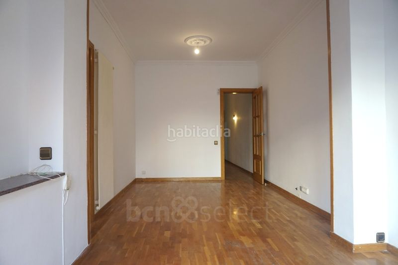 Foto b04f1527-89be-4850-9447-b8067a1c6d21. Pis amb calefacció aparcament a El Camp d´en Grassot i Gràcia Nova Barcelona