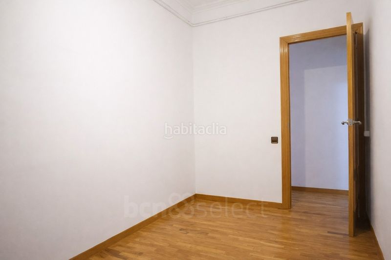 Foto e86524fb-8e95-4234-87bd-82dc013452af. Pis amb calefacció aparcament a El Camp d´en Grassot i Gràcia Nova Barcelona