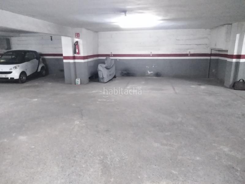 Foto 771d871d-c776-406f-abb5-a05428662c81. Location parking voiture dans carrer de cartellà 77 dans Barcelona