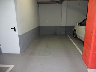 Miete Autoparkplatz in N/a
