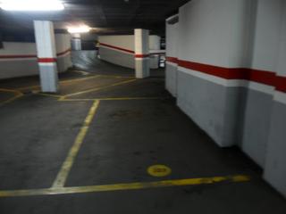 Parking coche en Carrer de dante alighieri 2