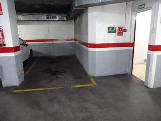 Alquiler Parking coche en Carrer de dante alighieri 2. Parking coche grande sótano 1 junto pº maragall