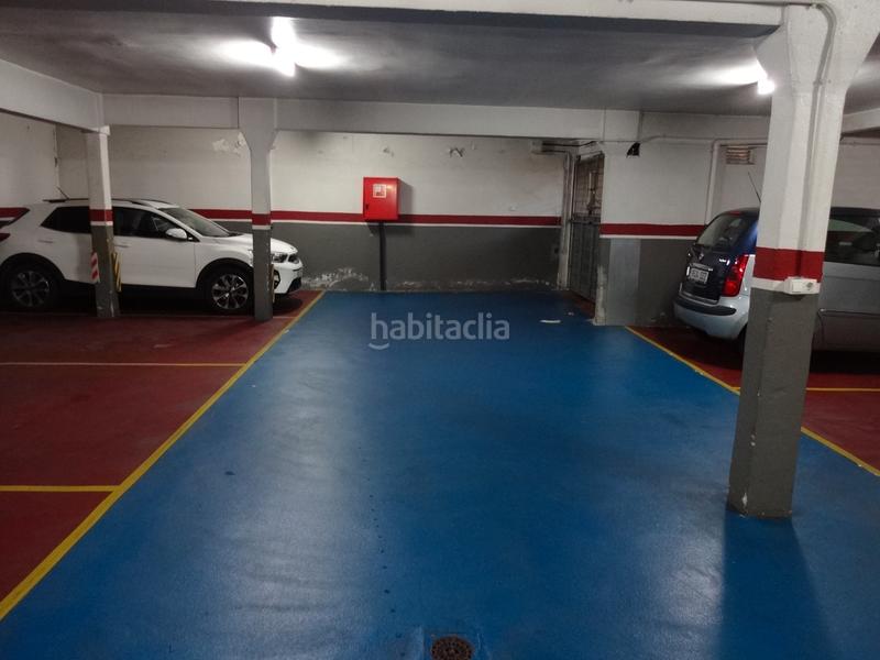 Foto c34d703a-816a-43d7-91f1-c800f66e4bb7. Location parking voiture dans carrer de salses 114 dans Barcelona