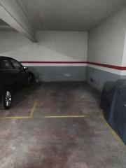 Alquiler Parking coche en Carrer del congrés 100. Calle congreso - horta - coche mediano-pequeño