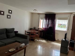 Lloguer Pis  Carrer de moratín. Piso en alquiler  horta-guinardo 75 m2