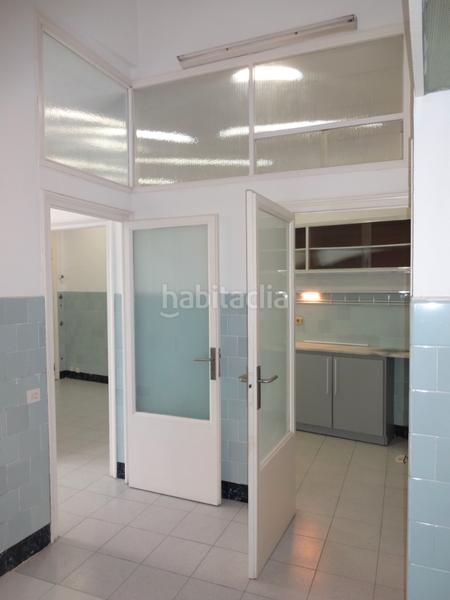 Foto 43686919-da10-4fc5-a8de-8c87c10dc339. Local commercial dans carrer de pardo 5 dans Congrés - Indians Barcelona