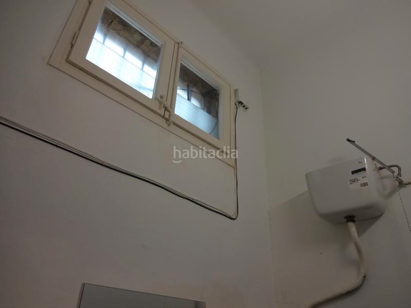 Foto 803a1dfa-2368-49f9-a1cc-b38764822126. Local commercial dans carrer de pardo 5 dans Congrés - Indians Barcelona