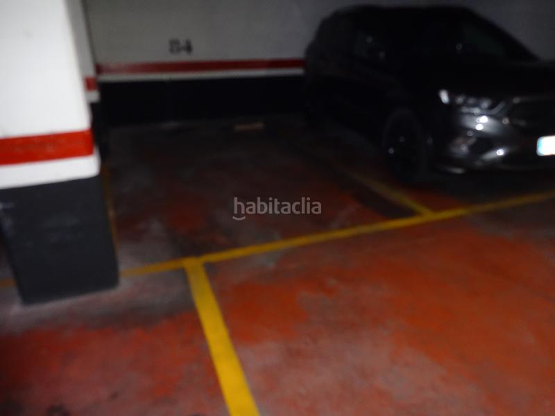 Foto 015136e4-0f33-4394-af4a-93bcab637847. Location parking voiture dans carrer de cartellà 93 dans Barcelona
