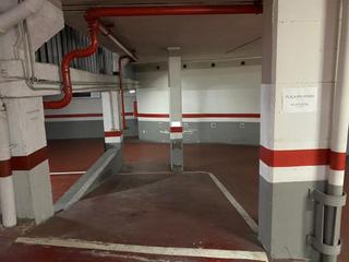 Parking voiture  Carrer d'enric giménez