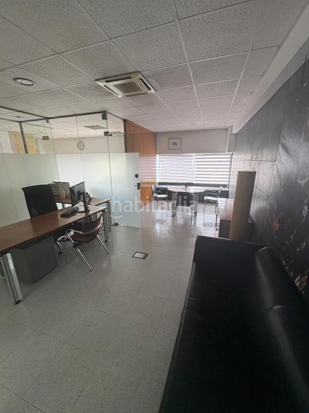 Foto 15c4fb0a-542d-4eab-8afe-c082fefd05eb. Lloguer oficina amb calefacció a Gràcia Sabadell