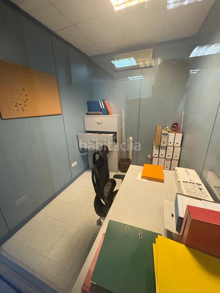 Foto 2215c883-c64d-48fb-972a-8199d5d494cf. Lloguer oficina amb calefacció a Gràcia Sabadell