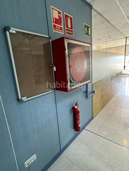 Foto 2e1216fd-9618-4dd6-adc9-9ffa03cc138b. Miete büro mit heizung in Gràcia Sabadell