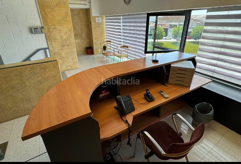 Foto 446bff45-716a-499e-a36e-2e8f57e55438. Miete büro mit heizung in Gràcia Sabadell