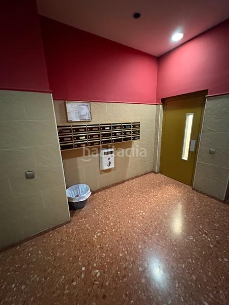 Foto c909ea0a-b6b2-4408-9ea4-19fb8fbbb1b4. Piso Roc Blanc piso + parking en Roc Blanc Terrassa